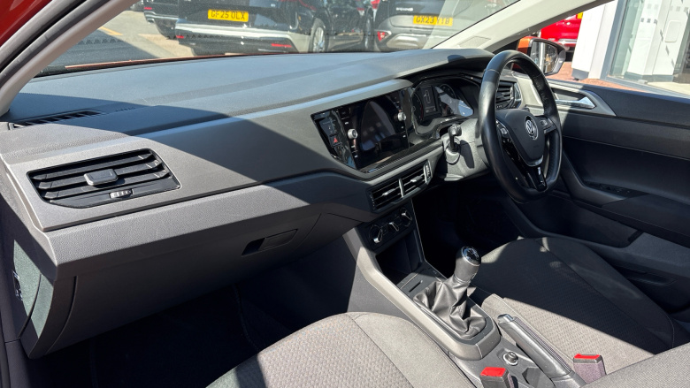 Volkswagen Polo 1.0 EVO 80 SE 5dr Petrol Hatchback